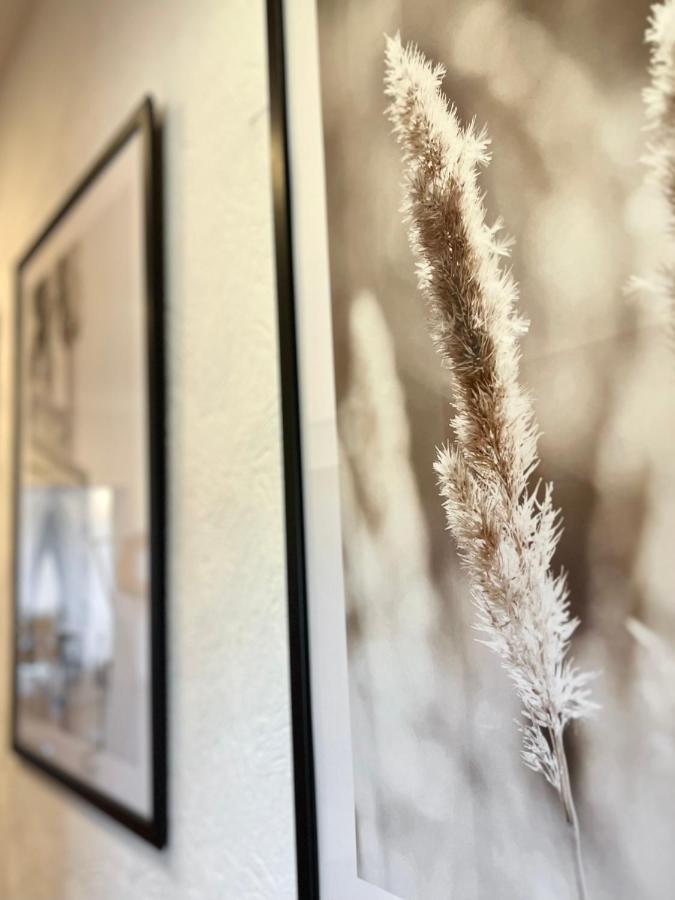 Stilvolles Apartment Mit Laendlichem Ausblick ハッティンゲン エクステリア 写真